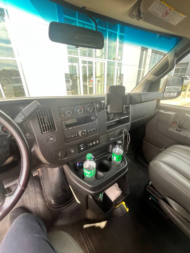 Used 2021 Chevrolet Express 2500 w/ Driver Convenience Package RWD image 13