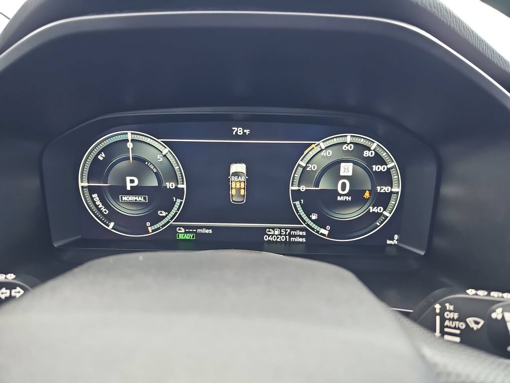 Used 2024 Mitsubishi Outlander 4WD Plug-In Hybrid image 19