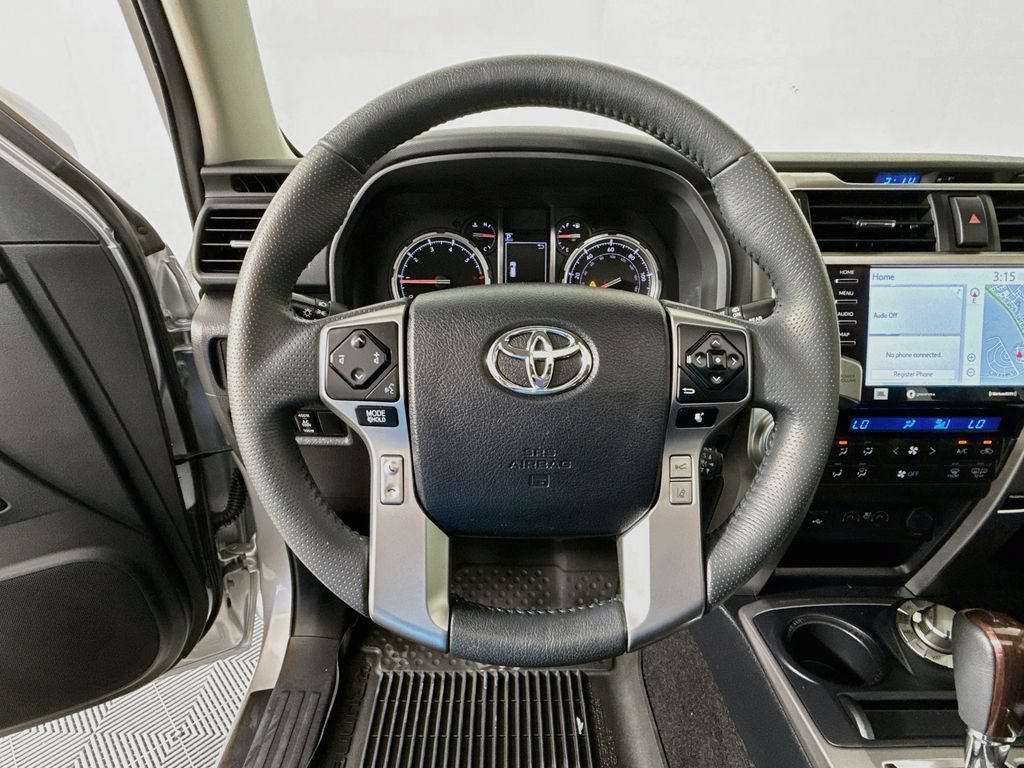 Used 2021 Toyota 4Runner Limited AWD/4WD image 11