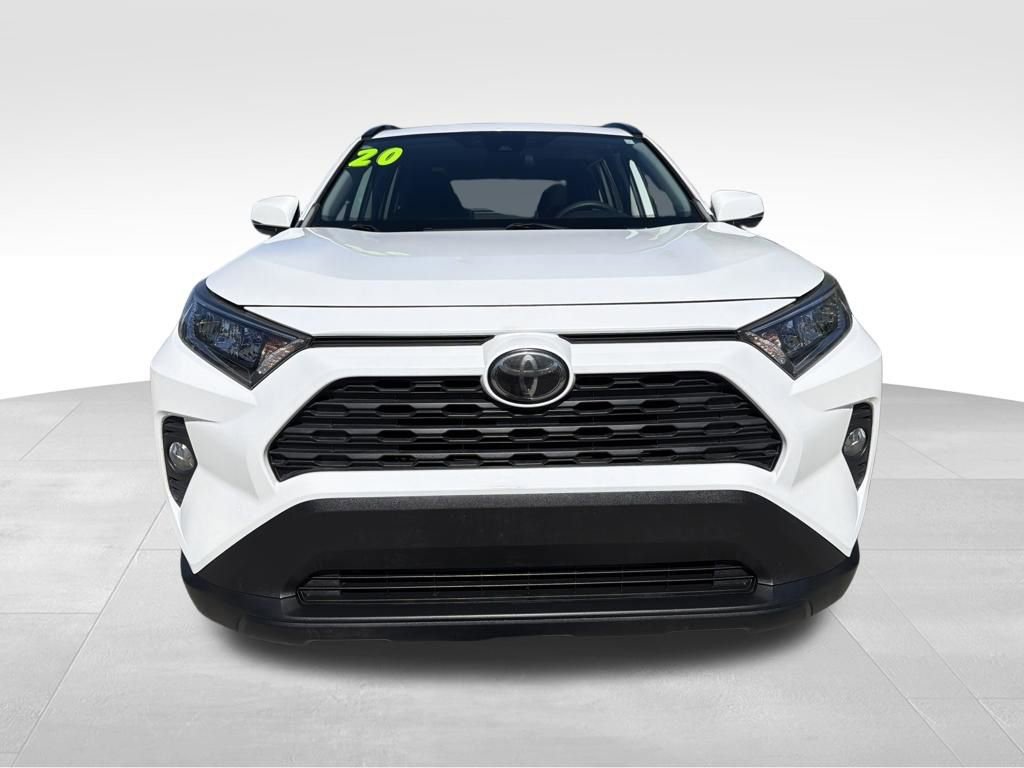 Used 2020 Toyota RAV4 XLE w/ Convenience Package video 2