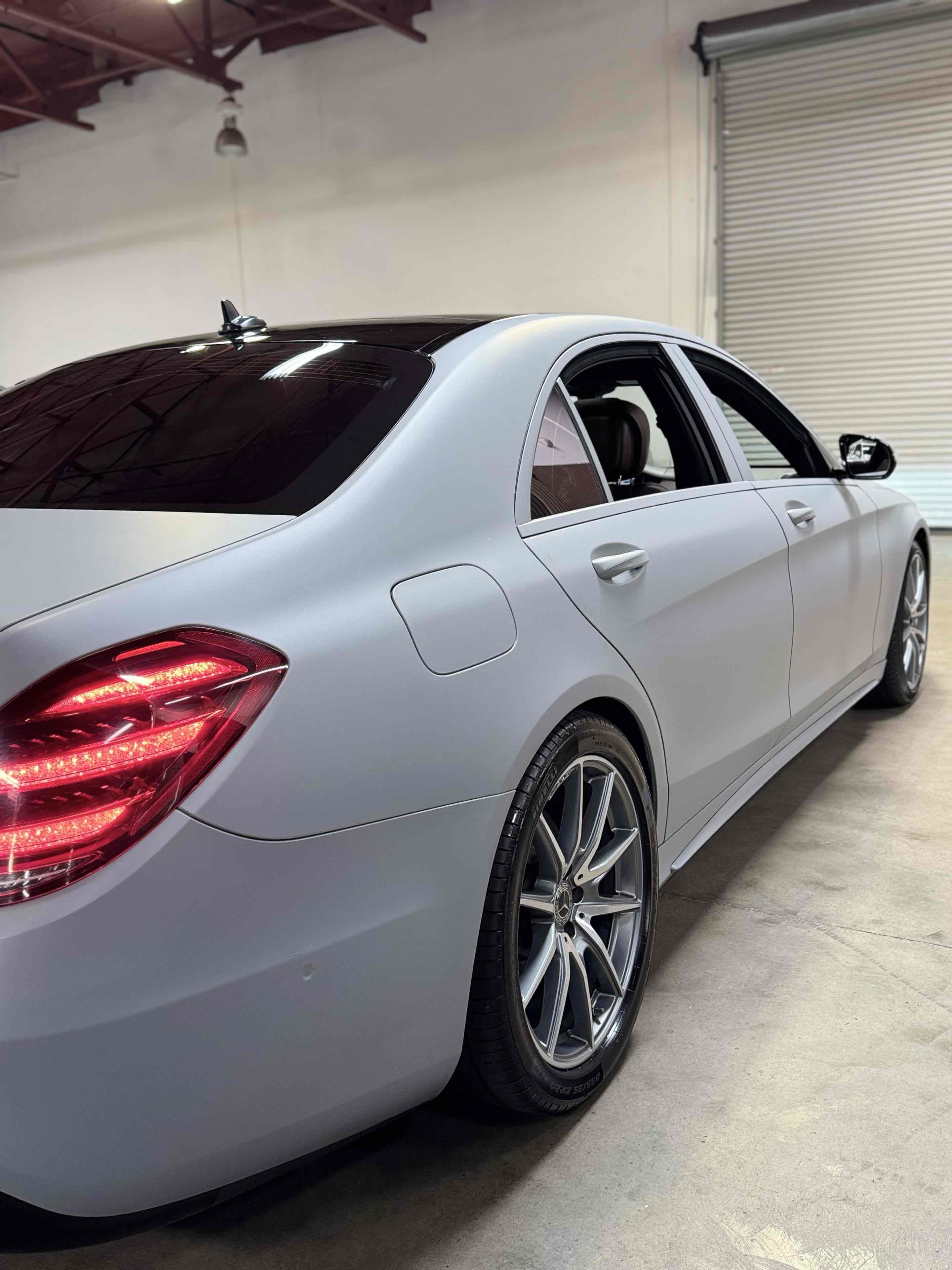 Used 2018 Mercedes-Benz S 560 Sedan image 45