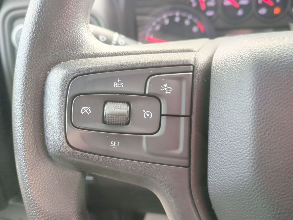 Used 2022 Chevrolet Silverado 1500 Custom image 15