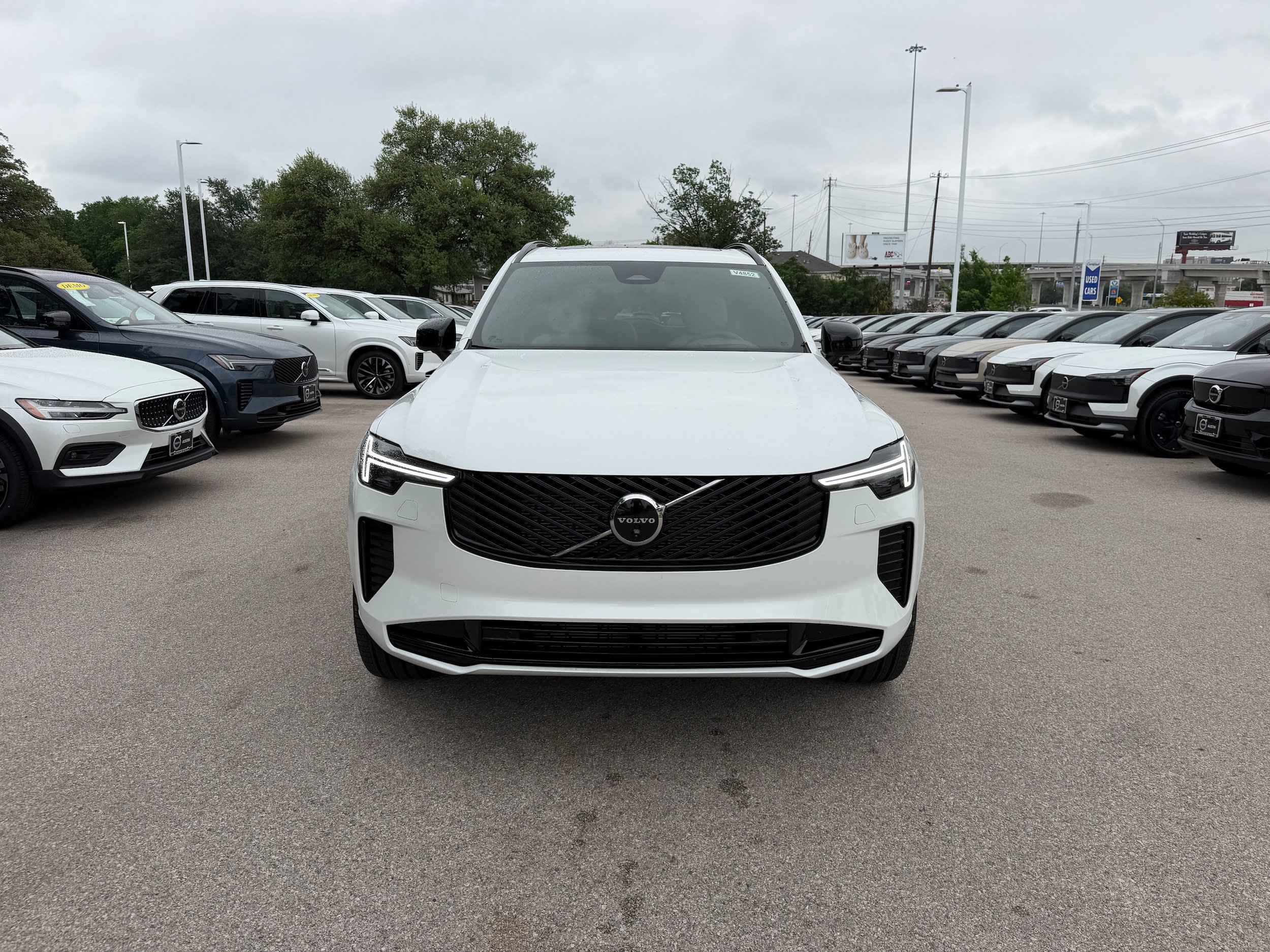 New 2026 Volvo XC90 B6 Ultra w/ Lounge Package AWD/4WD image 6
