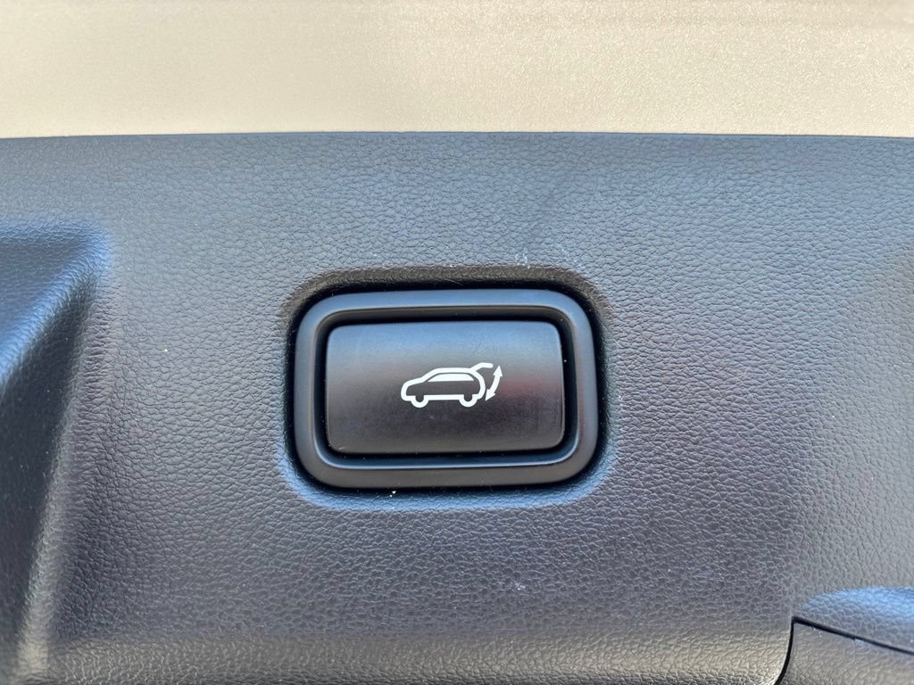 Used 2023 Hyundai Tucson Limited AWD/4WD image 15