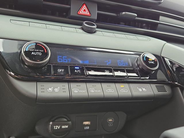 New 2025 Hyundai Elantra Limited image 13