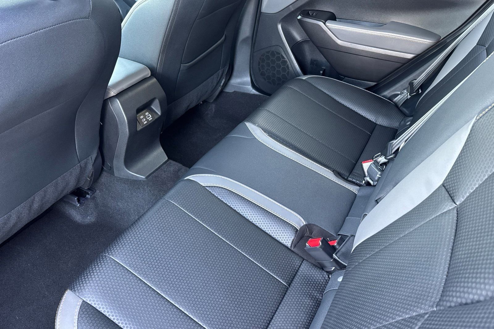 Certified 2025 Subaru Crosstrek 2.5i Wilderness w/ Crosstrek Mirror Package image 14