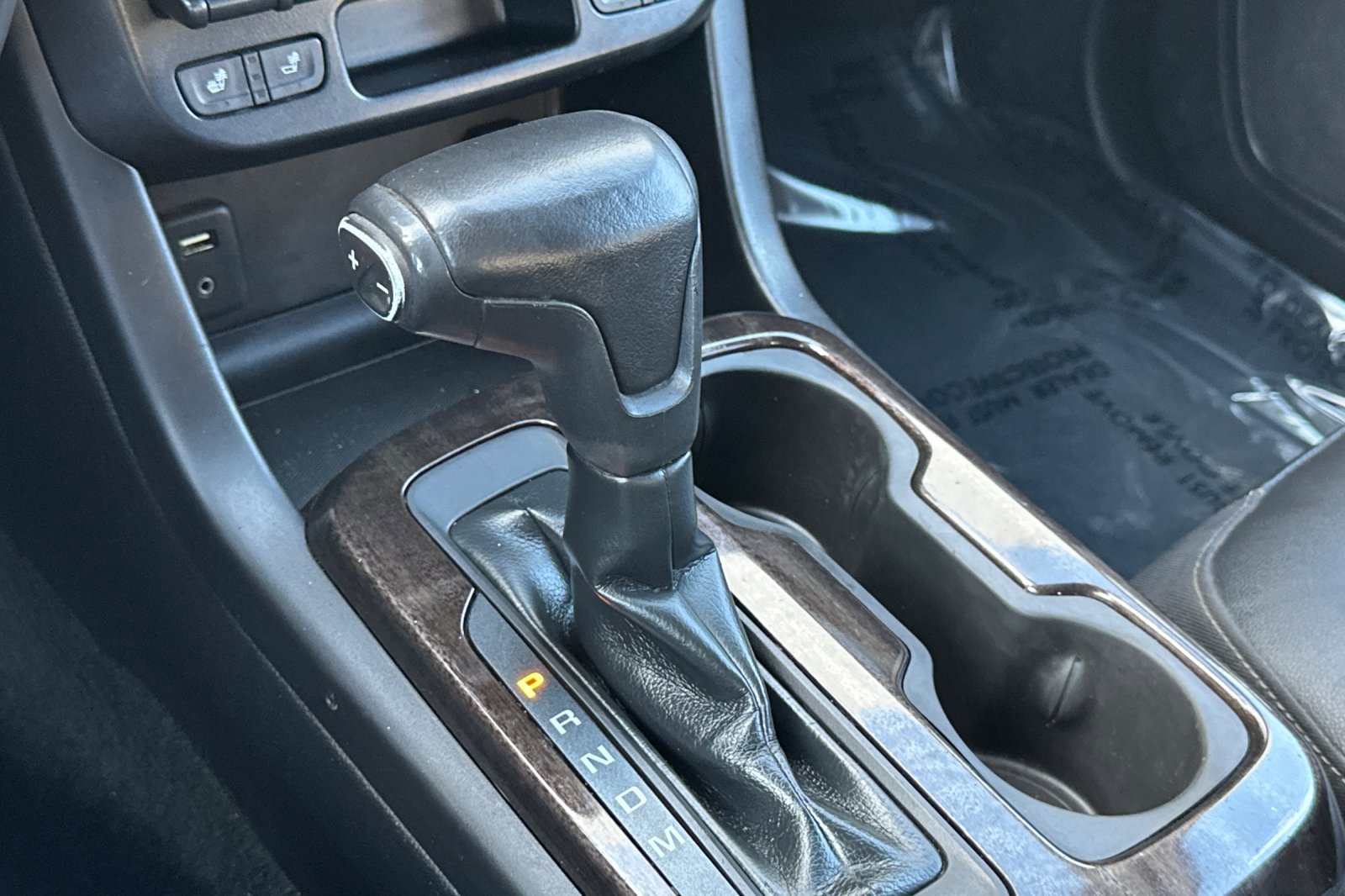 Used 2016 GMC Canyon SLT w/ Driver Alert Package image 32