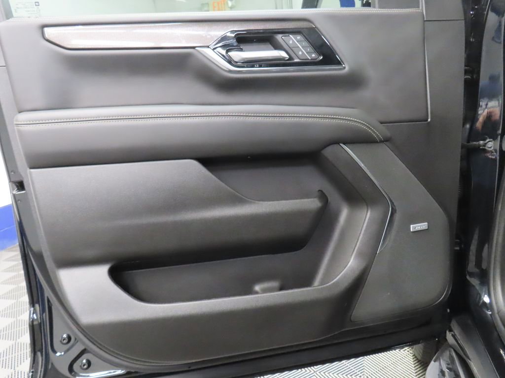 Used 2026 GMC Yukon Elevation AWD/4WD image 58