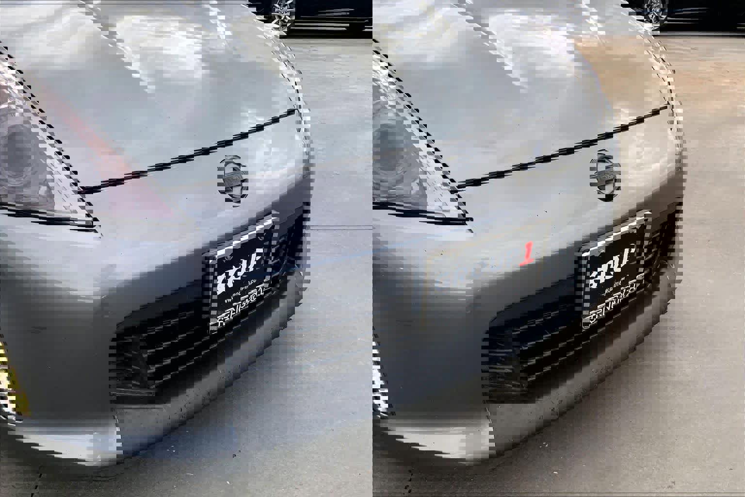 Used 2016 Nissan 370Z w/ Sport Package image 26