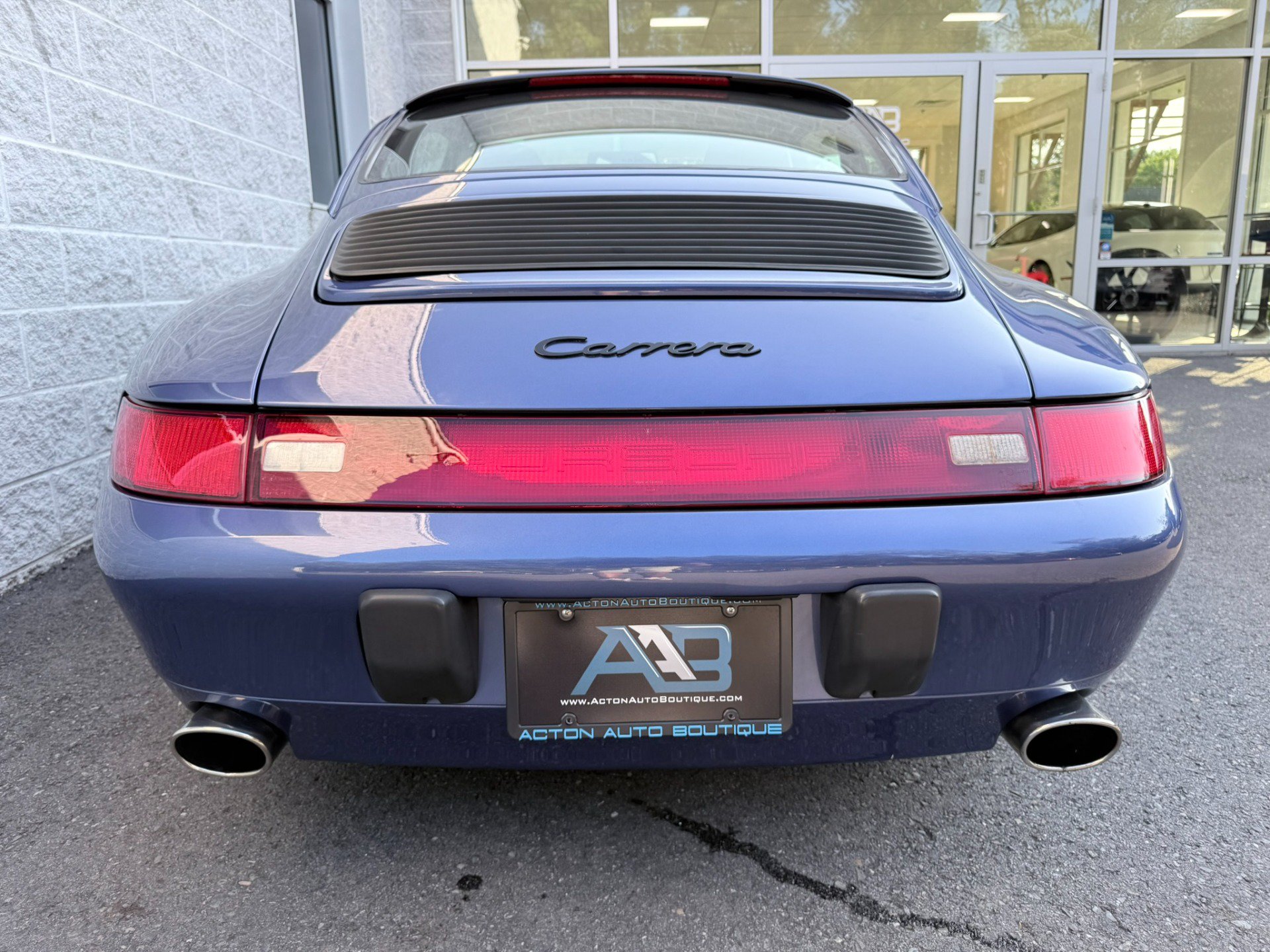 Used 1997 Porsche 911 Carrera RWD image 9