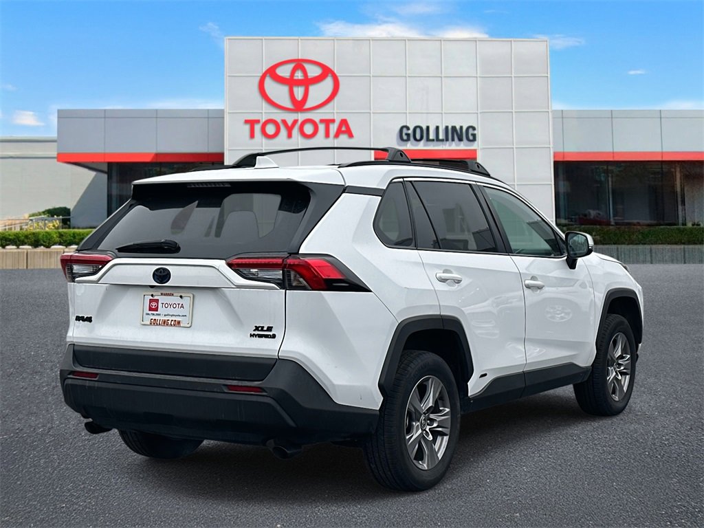 Used 2023 Toyota RAV4 XLE image 5