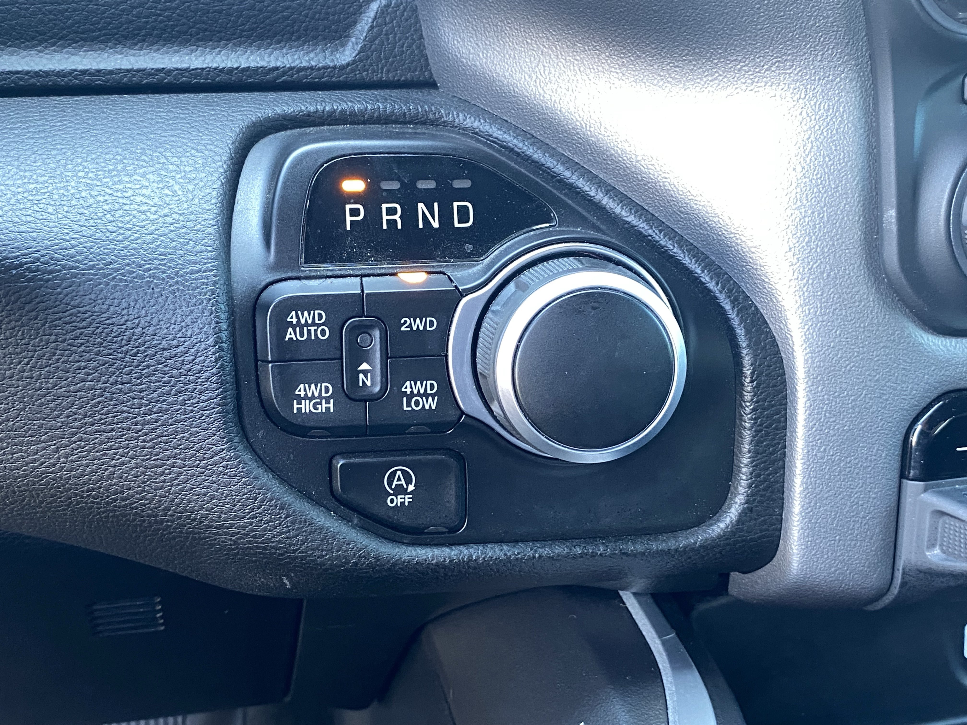 Used 2023 RAM 1500 Big Horn AWD/4WD image 25