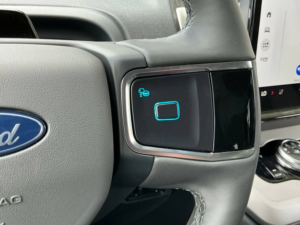 New 2026 Ford Expedition Active RWD image 49