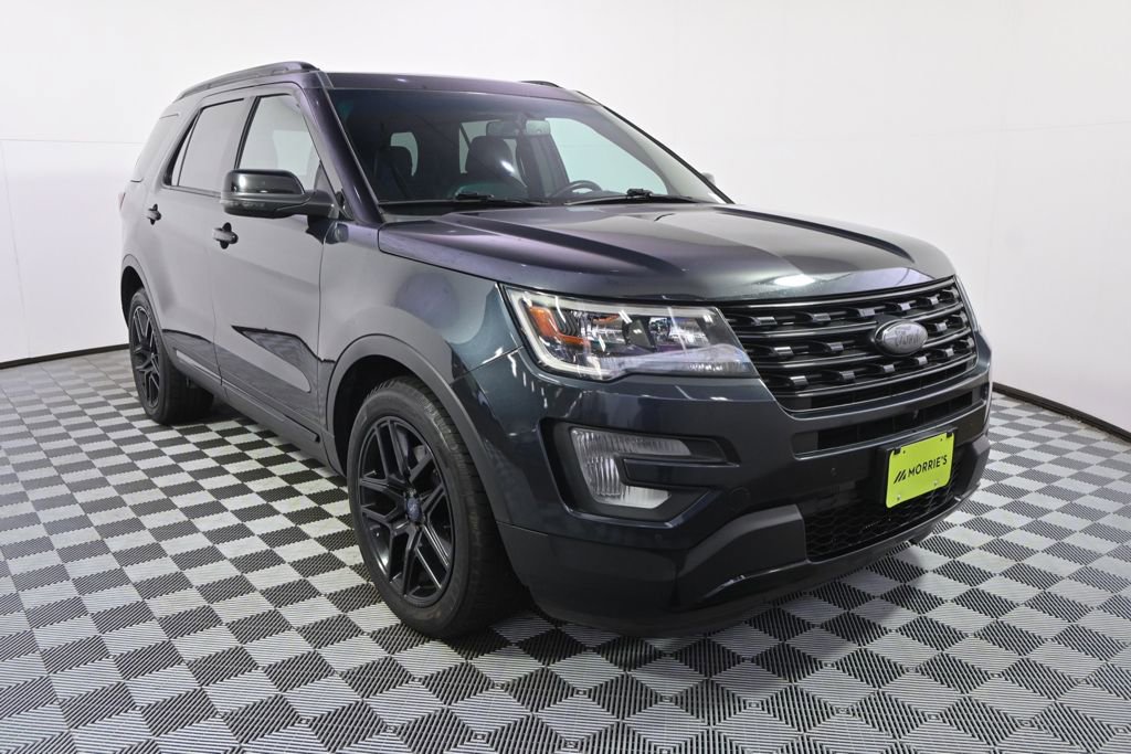Used 2017 Ford Explorer Sport w/ Equipment Group 401A AWD/4WD image 9