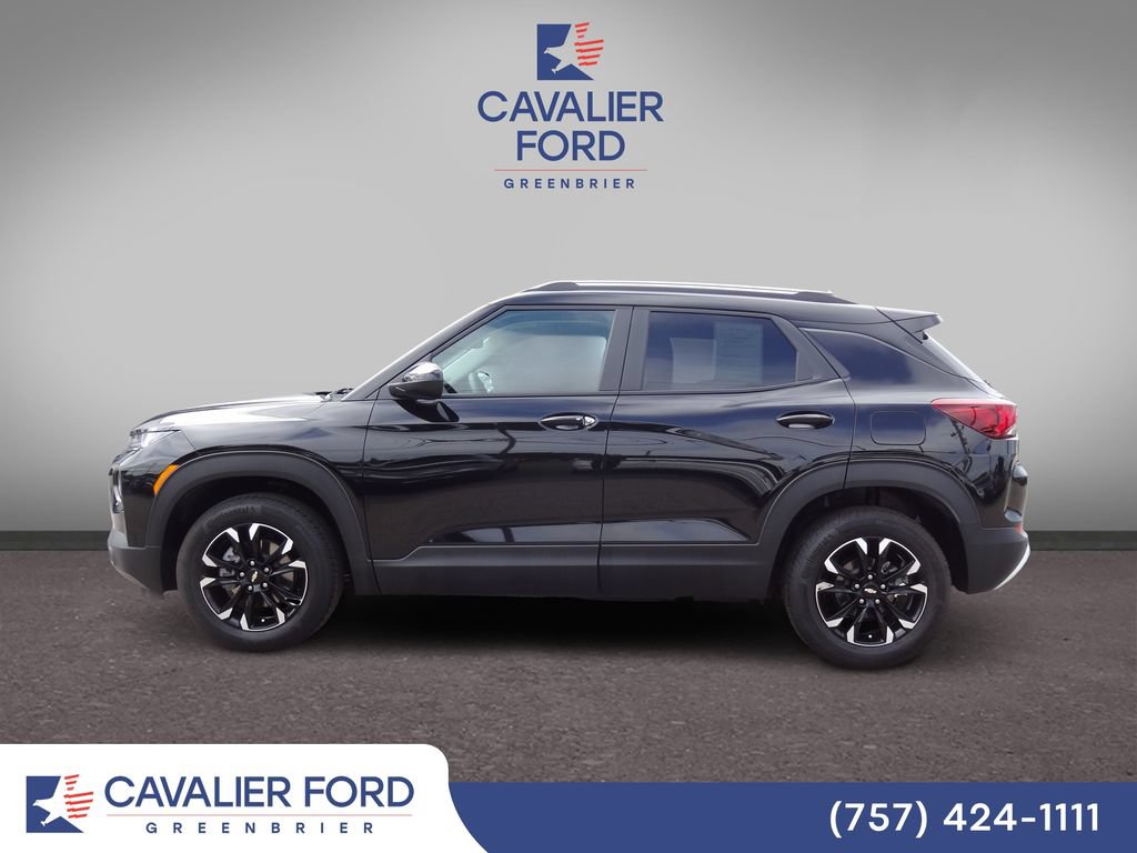 Used 2022 Chevrolet TrailBlazer LT w/ Convenience Package AWD/4WD image 4