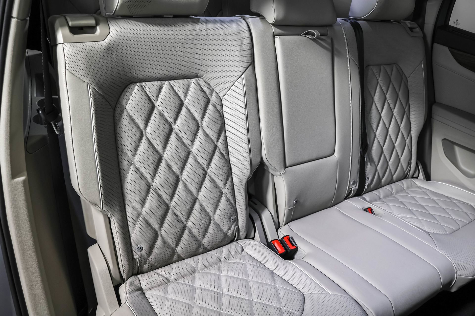 New 2026 Volkswagen Atlas SEL Premium R-Line image 42