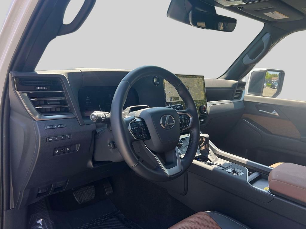 Certified 2025 Lexus GX 550 w/ Accessory Package (2T) AWD/4WD image 20