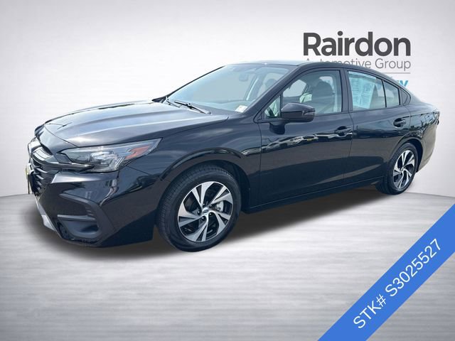 Used 2025 Subaru Legacy Premium AWD/4WD image 3