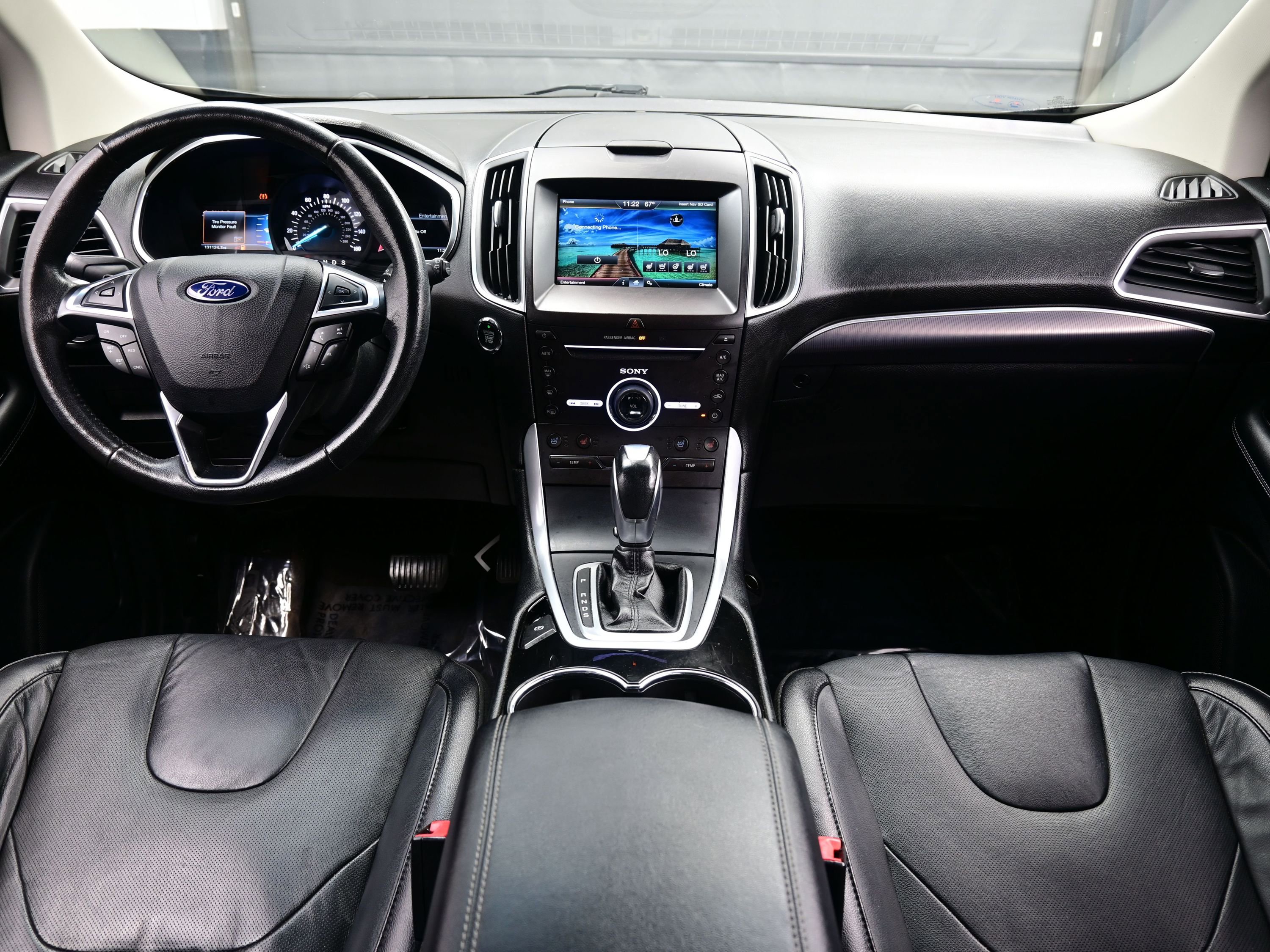 Used 2015 Ford Edge Titanium w/ Equipment Group 301A image 17