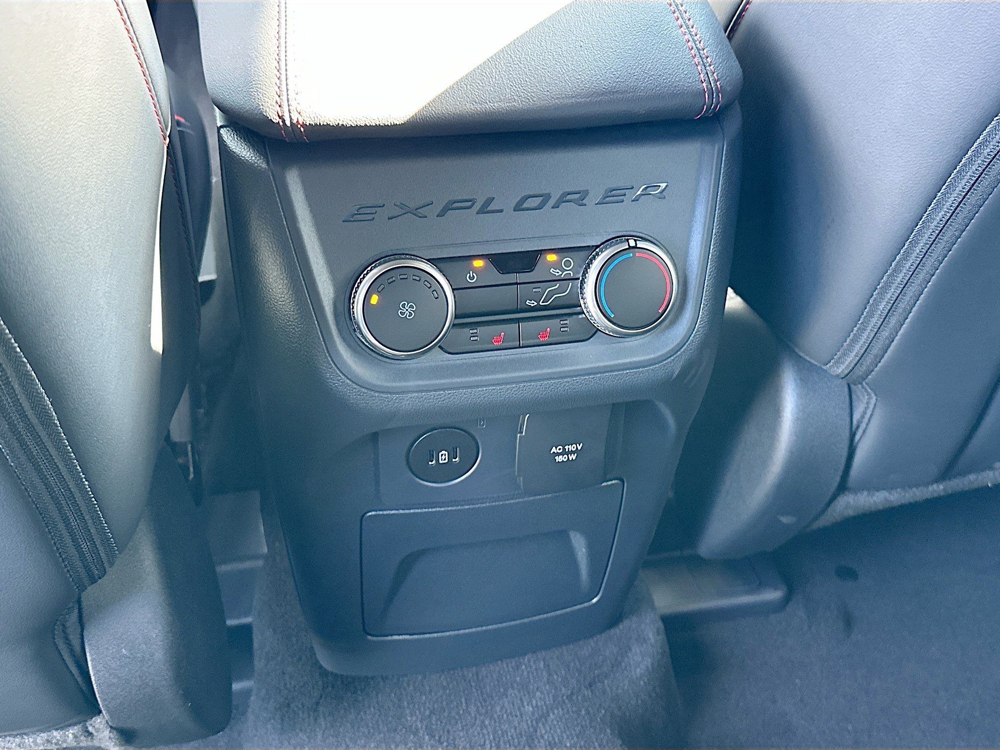 New 2026 Ford Explorer ST-Line w/ ST-Line Street Pack RWD image 18