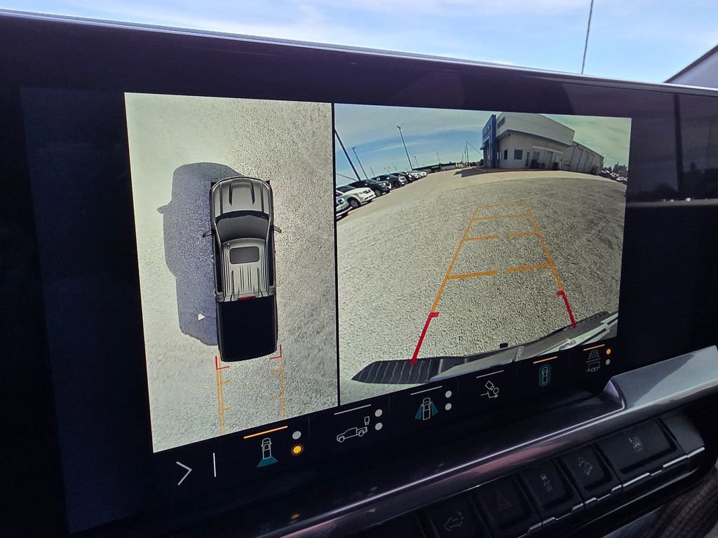 Used 2023 Chevrolet Silverado 1500 RST image 18