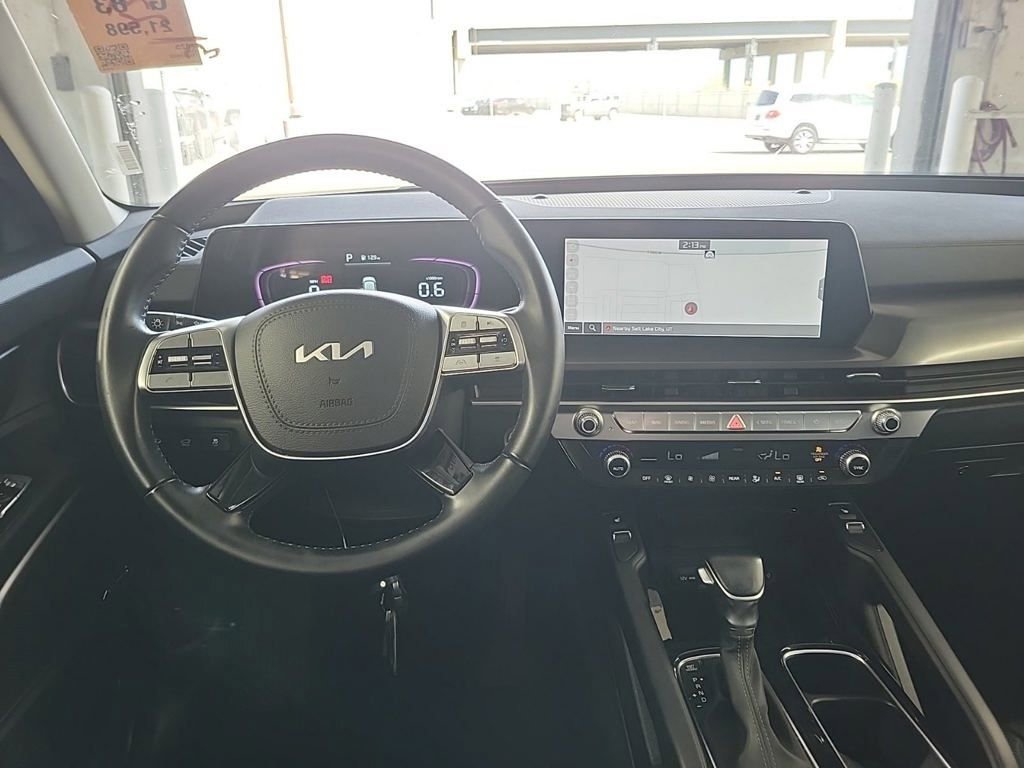 Used 2025 Kia Telluride S image 8