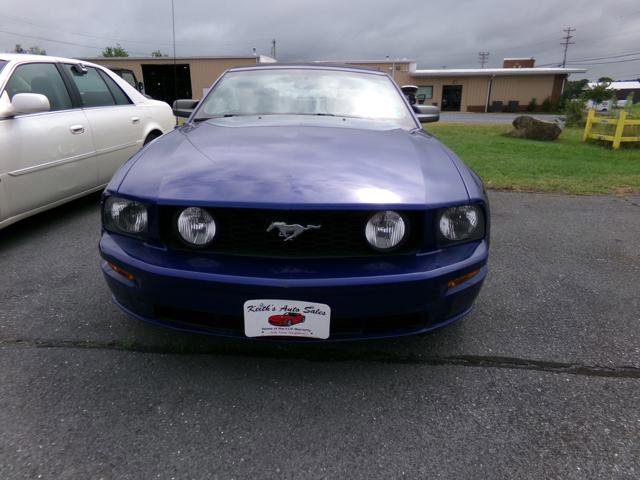 Used 2005 Ford Mustang GT RWD image 11