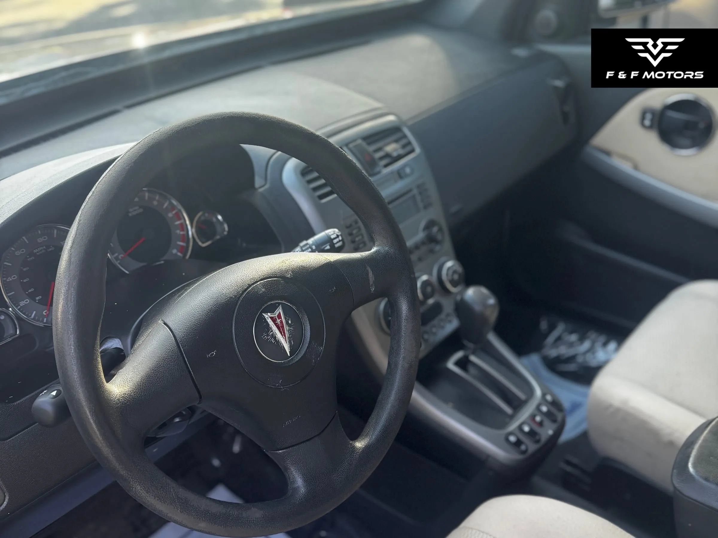 Used 2006 Pontiac Torrent 2WD image 9