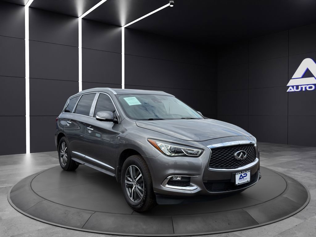 Used 2020 INFINITI QX60 Luxe w/ Essential Package image 3