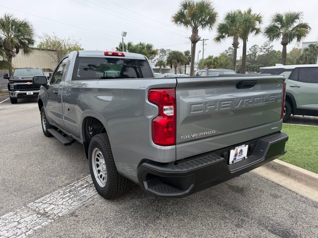 Used 2025 Chevrolet Silverado 1500 W/T image 8