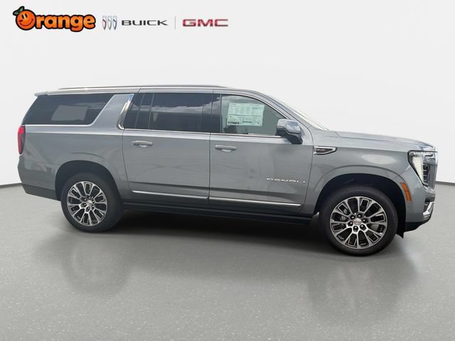 New 2026 GMC Yukon XL Denali w/ Sun & Power Step Package AWD/4WD image 2
