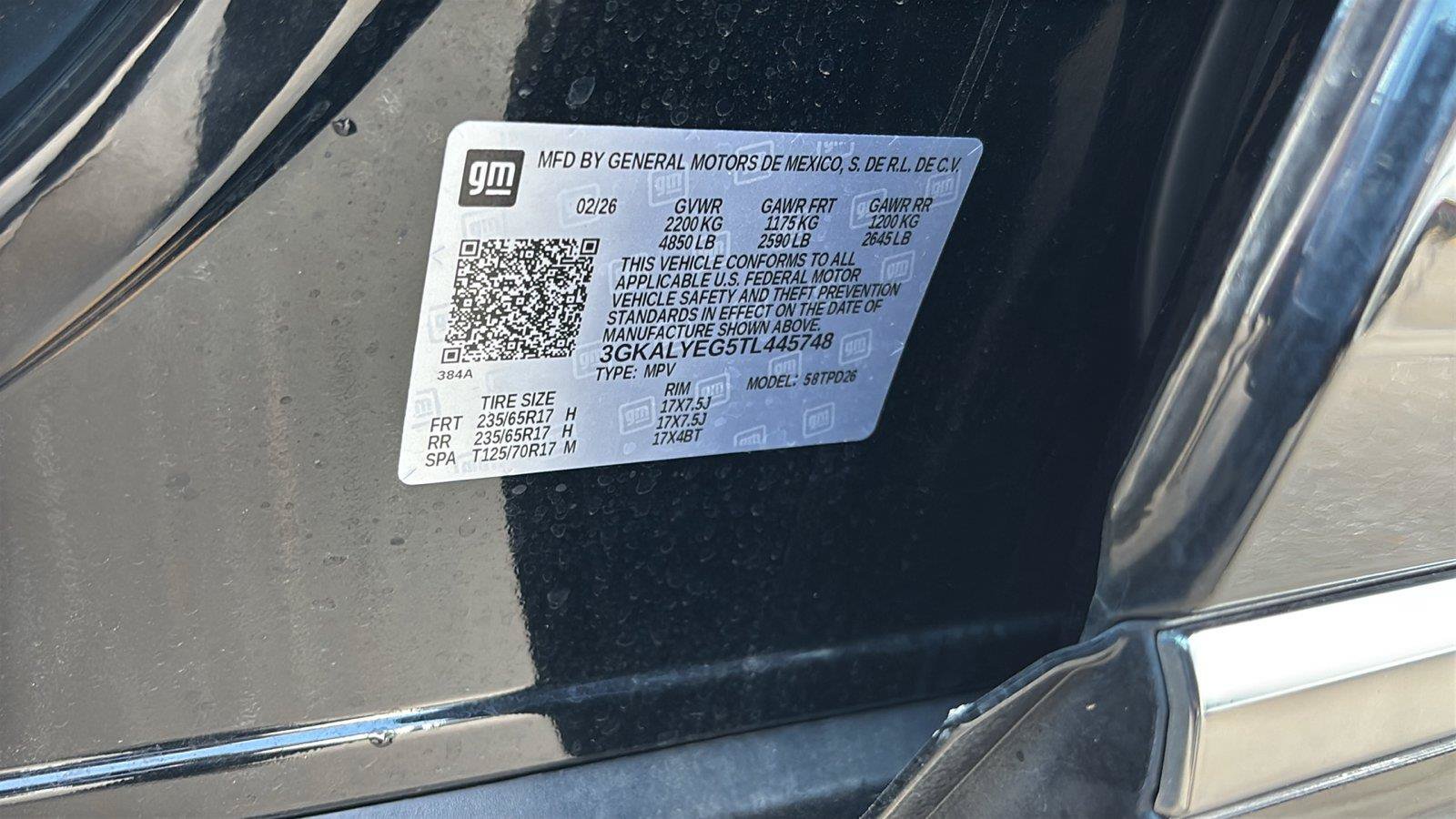 Certified 2026 GMC Terrain AT4 w/ LPO, Black Badging Package AWD/4WD image 14