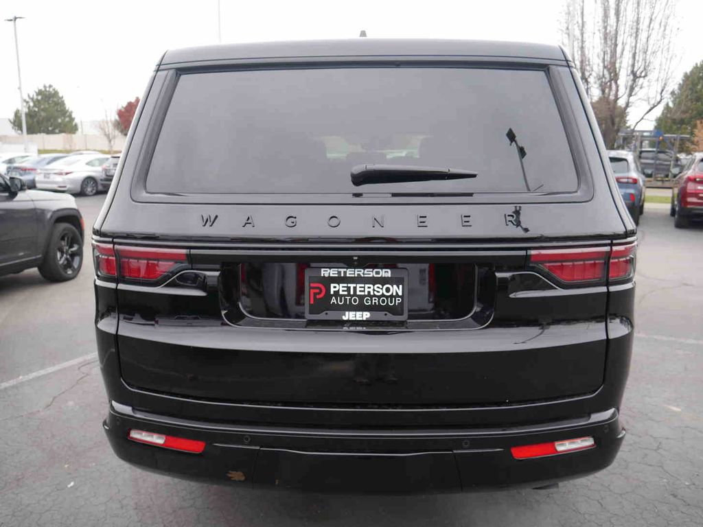 New 2025 Jeep Wagoneer L Series II w/ Convenience Group I image 19