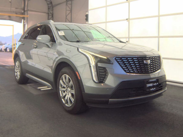 Used 2023 Cadillac XT4 Premium Luxury FWD image 5