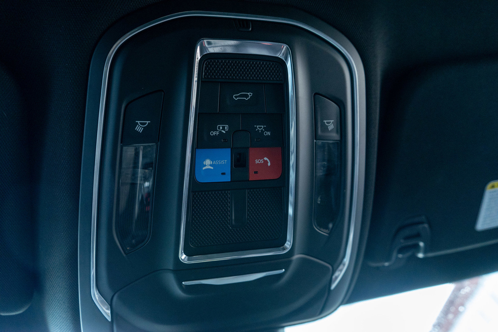 Used 2023 Jeep Wagoneer L Series II image 24