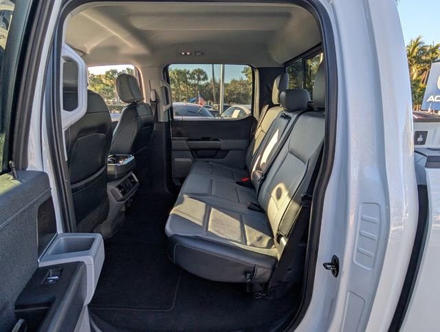 Used 2023 Ford F150 Lariat w/ Trailer Tow Package image 15