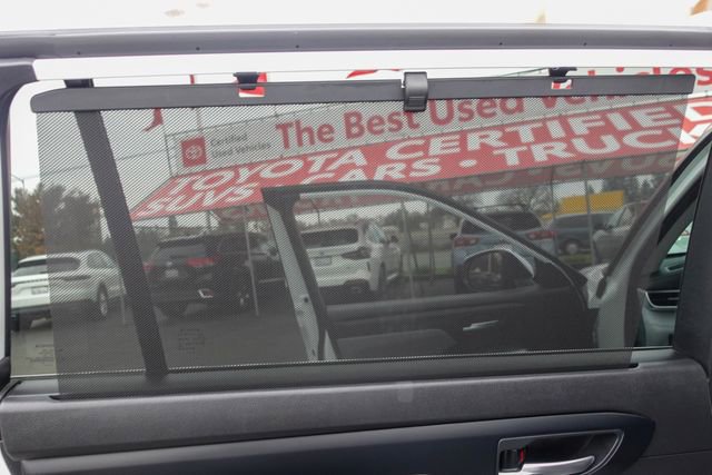 Certified 2023 Toyota Highlander XLE image 32