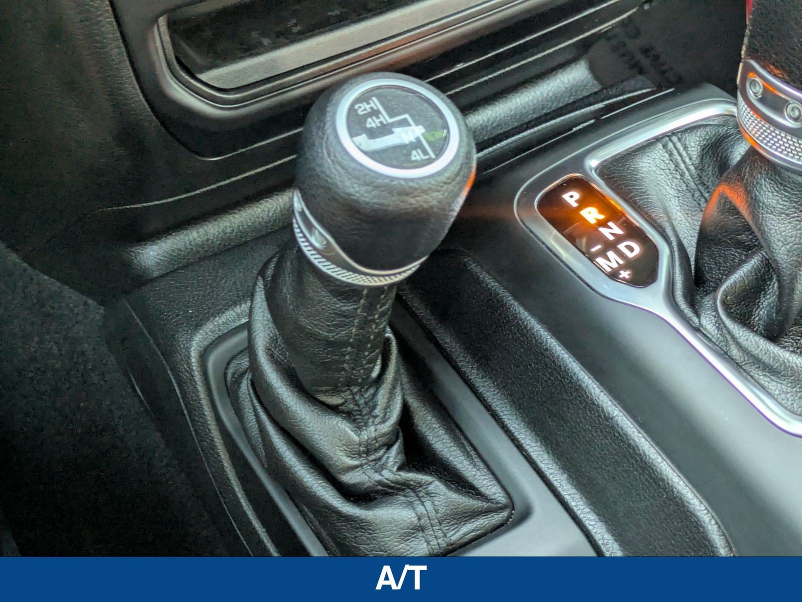 Used 2021 Jeep Gladiator Sport AWD/4WD image 35