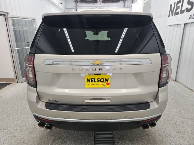 Used 2023 Chevrolet Suburban High Country image 8