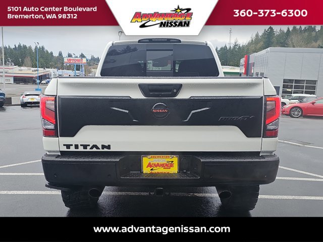 Used 2021 Nissan Titan PRO-4X w/ Pro-4x Convenience Package image 4