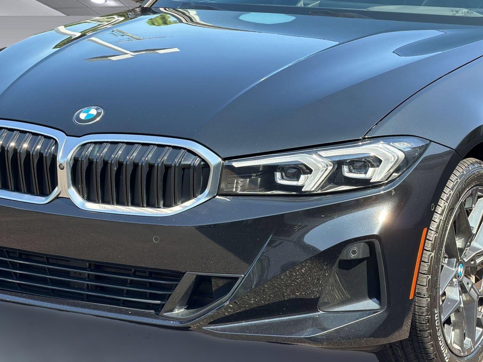 Used 2025 BMW 330i Sedan RWD image 12