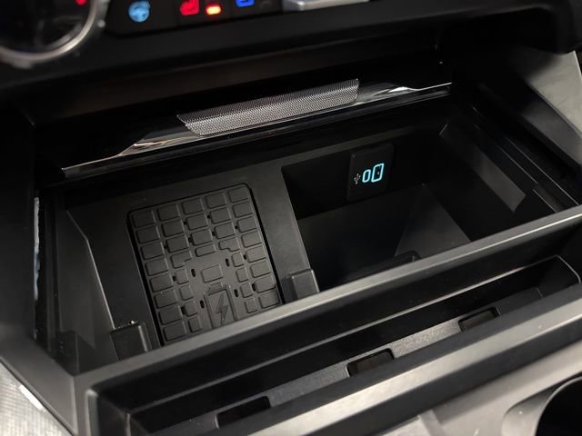 Used 2025 Ford F250 Lariat w/ Lariat Ultimate Package image 48