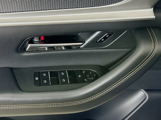 New 2026 MAZDA CX-90 Plug-In Hybrid w/ Premium Plus AWD/4WD image 17