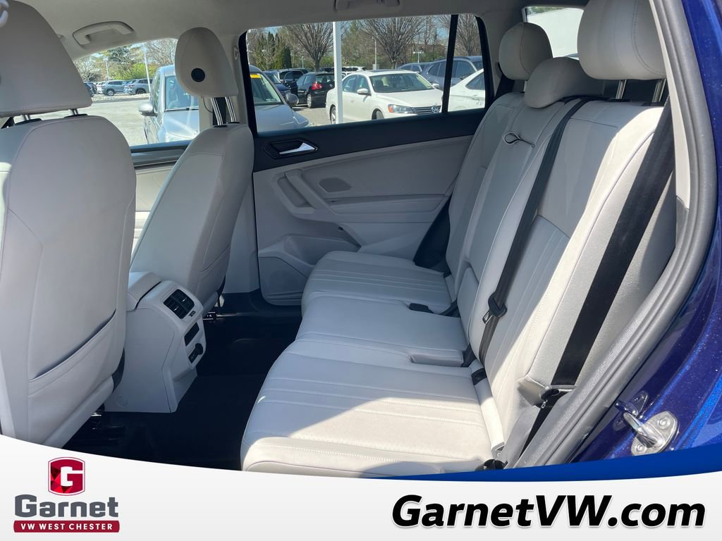 Used 2024 Volkswagen Tiguan SE image 11