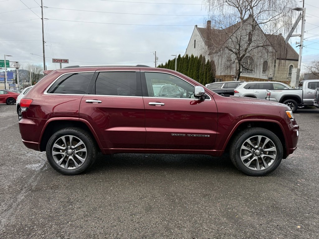 Used 2018 Jeep Grand Cherokee Overland image 13