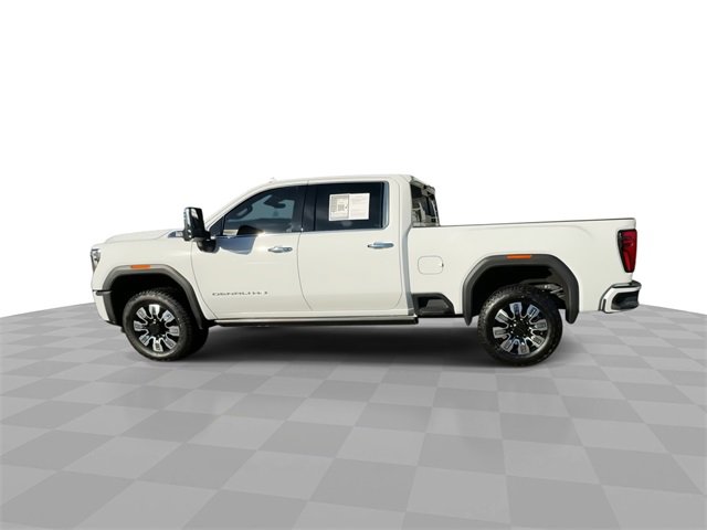 Certified 2025 GMC Sierra 3500 Denali w/ Denali Reserve Package image 5