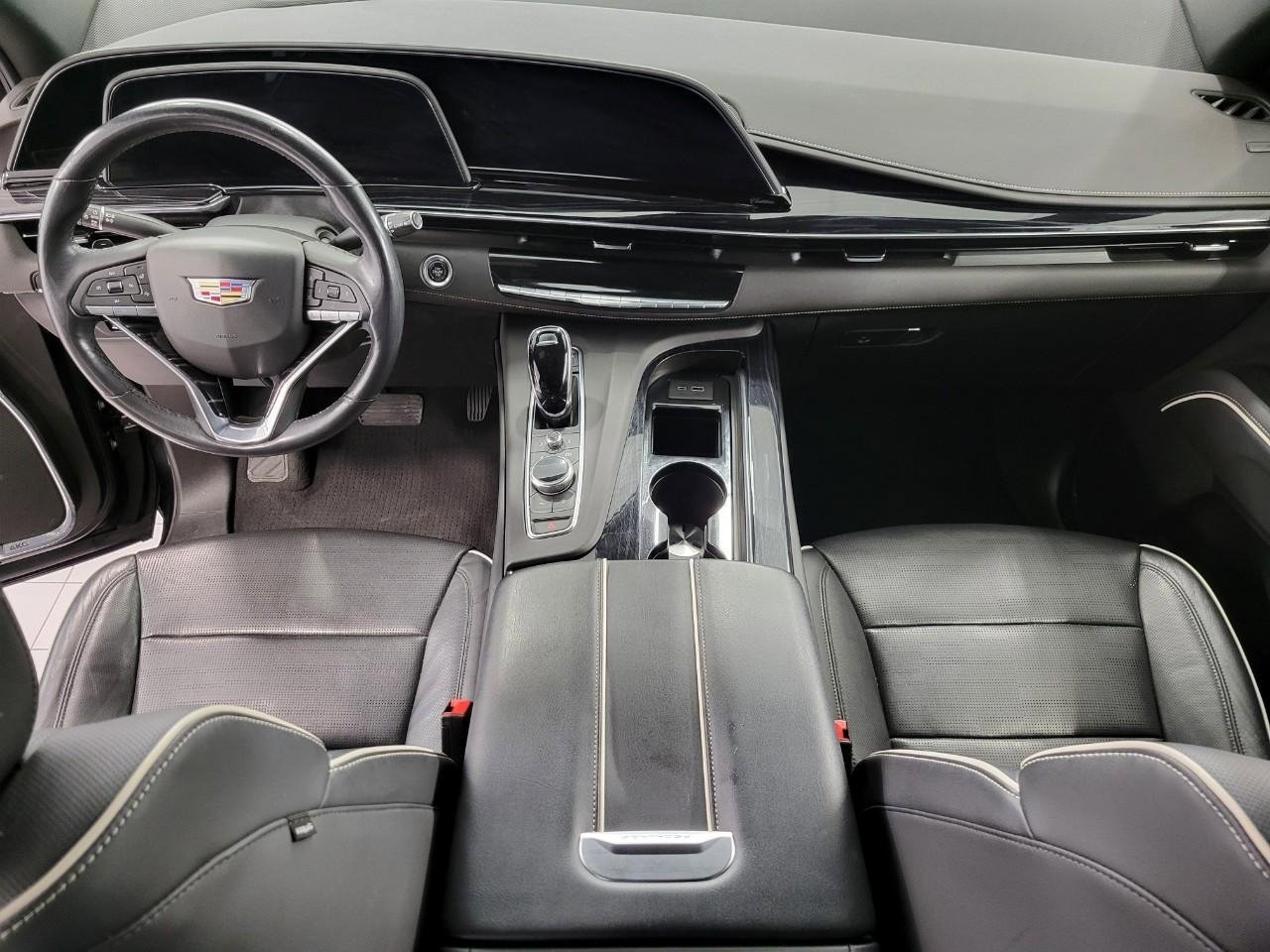 Used 2021 Cadillac Escalade Sport image 6