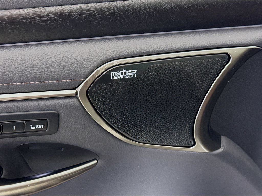 Certified 2023 Lexus ES 350 Ultra Luxury w/ Accessory Package (Z2) FWD image 19