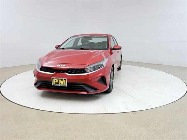 Used 2023 Kia Forte LXS image 2