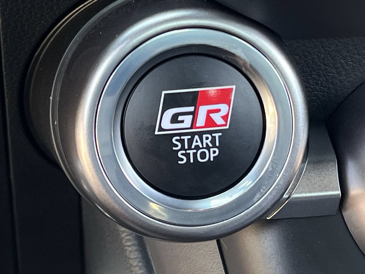 Used 2025 Toyota GR86 Premium RWD image 17